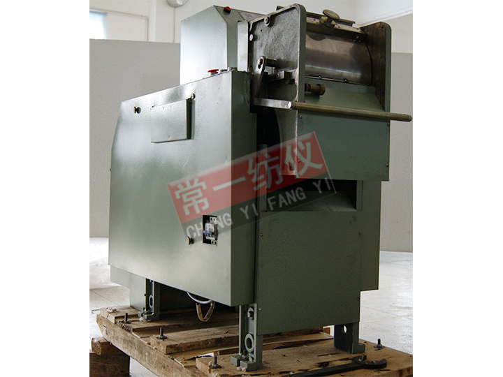 XJ114锯齿衣分试轧机